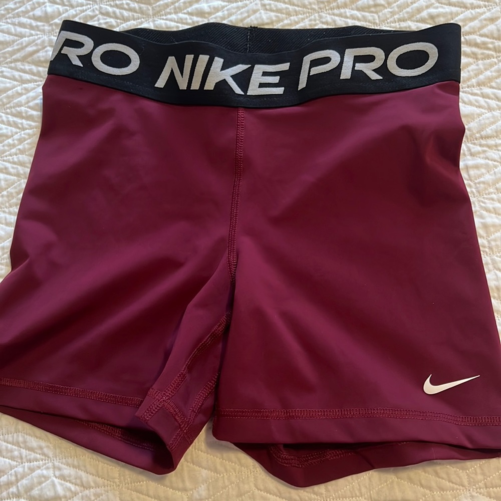 Nike Women’s Pro 5” Shorts